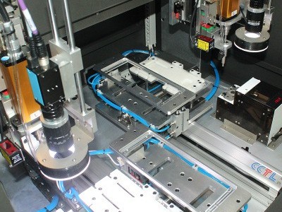 堅(jiān)豐自動(dòng)擰螺絲機(jī)幫你節(jié)約成本！-堅(jiān)豐股份