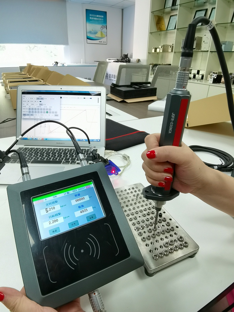 智能電動(dòng)擰緊工具使用安全注意事項(xiàng)「詳細(xì)」 智能電動(dòng)擰緊工具使用安全注意事項(xiàng)「詳細(xì)」